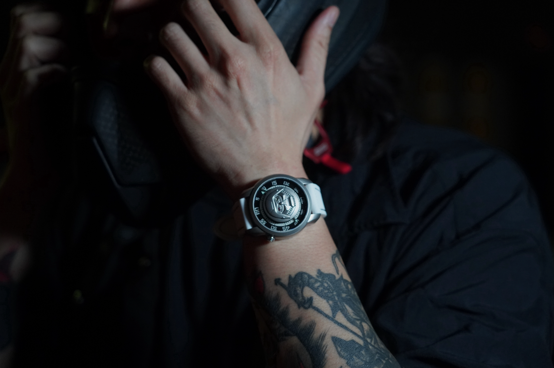 CYPHER - WHITE - Urban Time Imagination