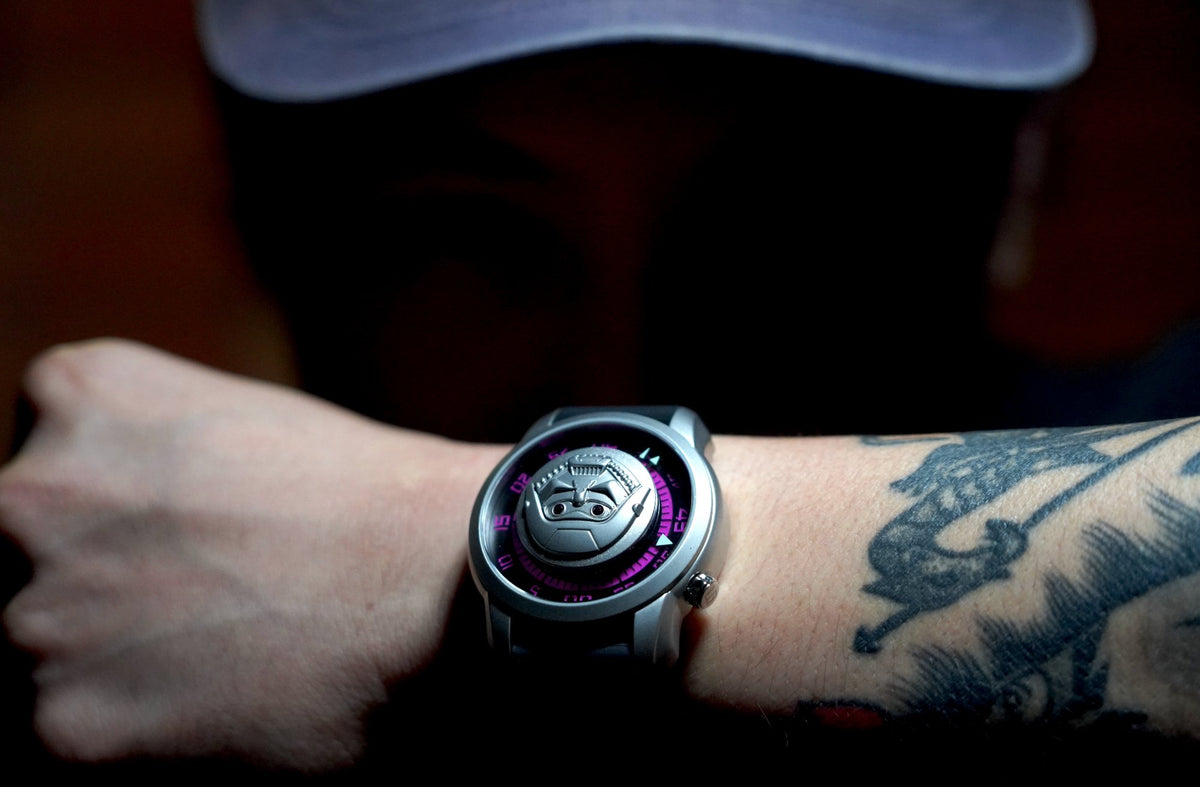 CYPHER - VIOLET - Urban Time Imagination
