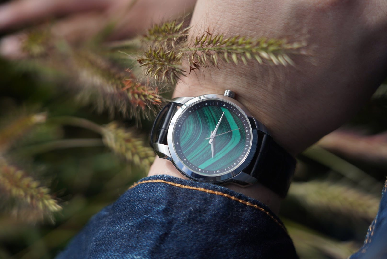 MALACHITE CARBON BLACK - Urban Time Imagination