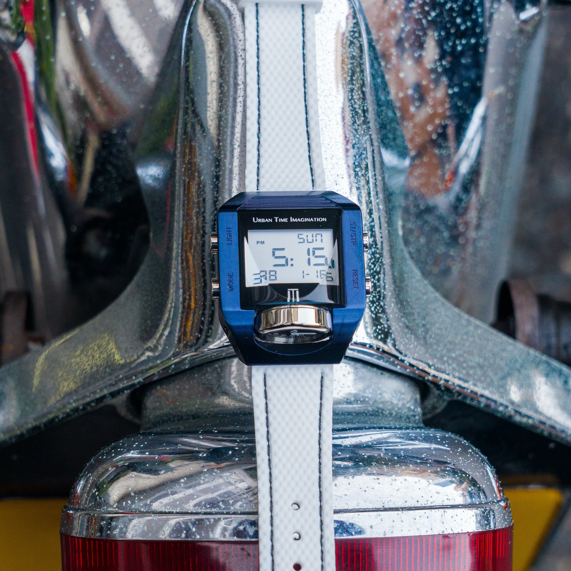 270 SERIES MIDNIGHT BLUE 003-4 - Urban Time Imagination